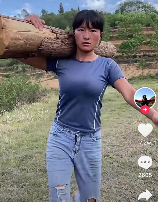 115萬粉絲的冰美人楊慧，自小練武練一身本領，被稱為女版李小龍