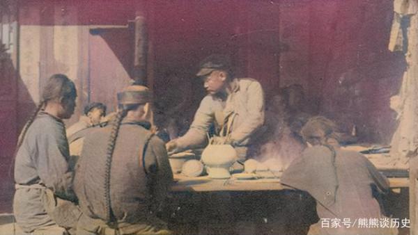 百年前女性是何模樣?小姑娘符合現代審美,茶文化女子形象使者 百年前女性是何模樣?小姑娘符合現代審美,茶文化女子形象使者