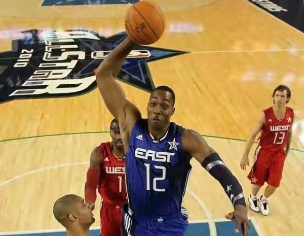 詹皇是03年狀元,排在他前一年和後一年的狀元是誰?生涯成就如何 詹皇是03年狀元,排在他前一年和後一年的狀元是誰?生涯成就如何