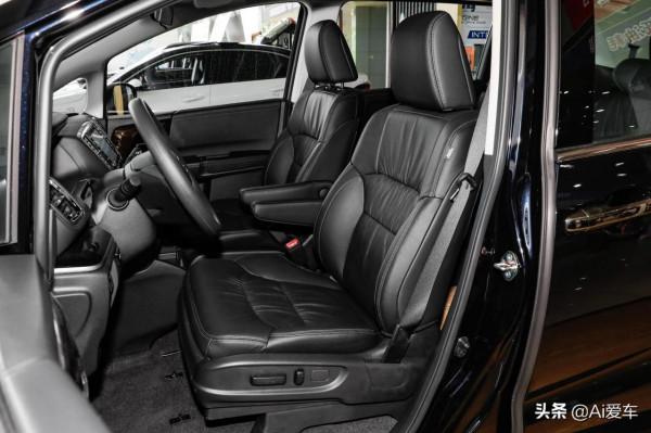 油耗比轎車還省的大7座MPV，日系合資高配高品質，實拍本田奧德賽