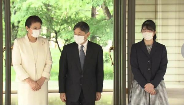 皇后58歲生日對愛子寄予厚望「一步一步地成長，完成公務任務」