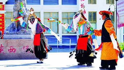 行走在“世界屋脊的屋脊”