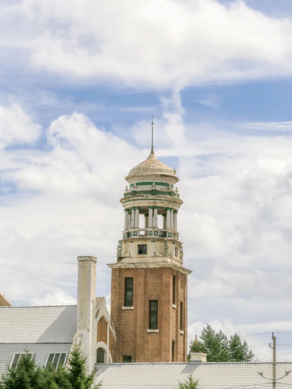 出站就是大海,下車就是滑雪場,中國十大最美火車站巡禮 出站就是大海,下車就是滑雪場,中國十大最美火車站巡禮