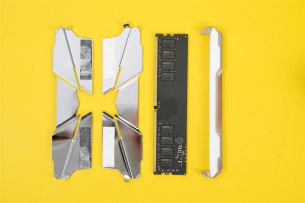 意想不到的國產長鑫顆粒！朗科絕影RGB DDR4-3200 CL14記憶體評測：唯一媲美三星 還更便宜