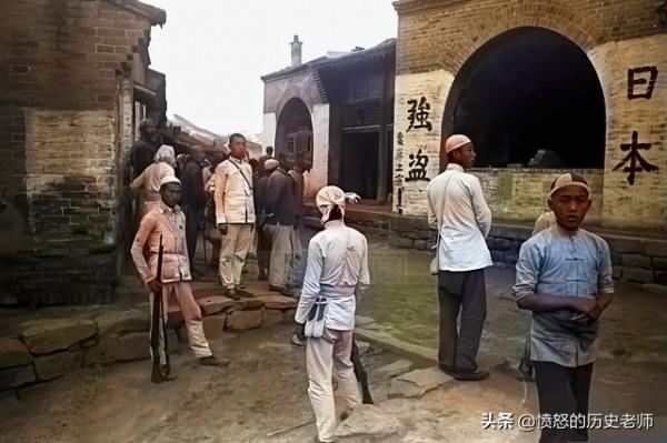 珍貴老照片：日本向蘇聯投降、奄奄一息的丈夫、八國聯軍的罪孽