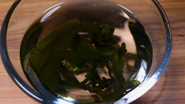 小米這樣做太香了,比火腿腸好吃,比煮粥營養,挑食寶寶能吃一碗 小米這樣做太香了,比火腿腸好吃,比煮粥營養,挑食寶寶能吃一碗