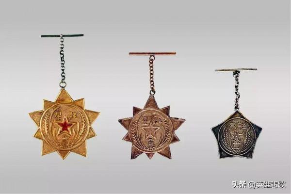 55年授銜時八一勳章、獨立自由勳章及解放勳章，哪個含金量更高？