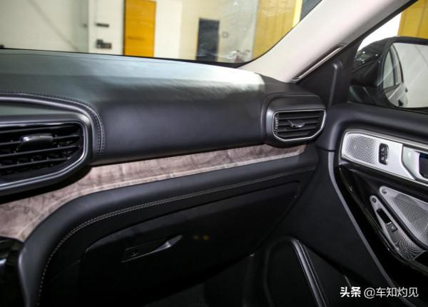 手握30多萬元預算,想買臺動力強的六座SUV!福特探險者怎麼樣? 手握30多萬元預算,想買臺動力強的六座SUV!福特探險者怎麼樣?