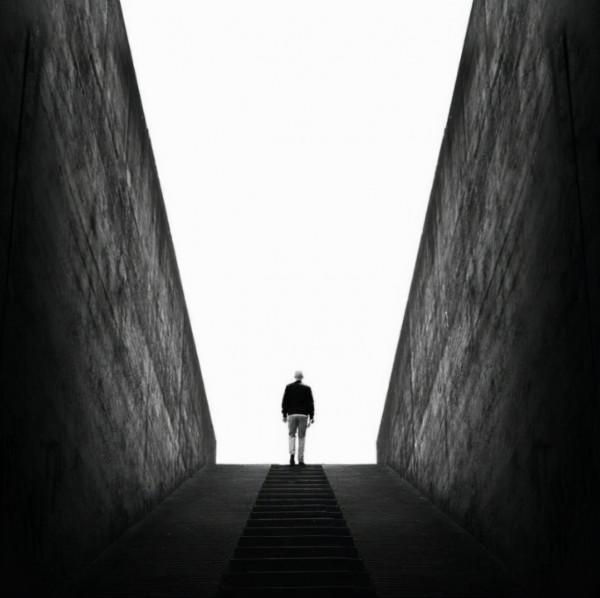 九首最孤獨的詩詞，送給正孤獨的你，看哪一首更適合你