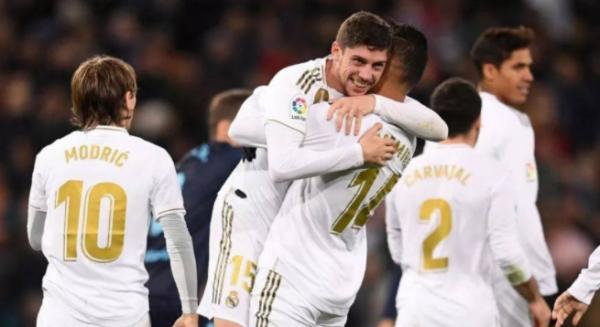 皇馬VS瓦倫西亞首發曝光:天才妖星搭檔雙鐵腰 兩王牌衝鋒 皇馬VS瓦倫西亞首發曝光:天才妖星搭檔雙鐵腰 兩王牌衝鋒