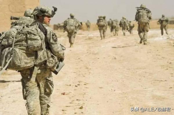 單兵平均負重53公斤，現代美軍身上這都是背了些什麼？