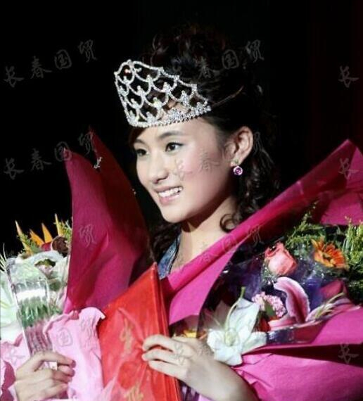 海哈金喜為何會嫁曾為4000萬折腰的李亞鵬?堪比女中豪傑 海哈金喜為何會嫁曾為4000萬折腰的李亞鵬?堪比女中豪傑