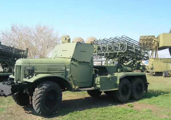 斬斷西方毒手的紅色利劍：蘇軍化學兵部隊及其裝備