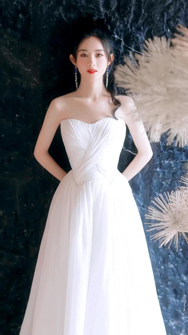 趙麗穎桌布：再多的流言蜚語，都抵擋不住我對她的熱愛