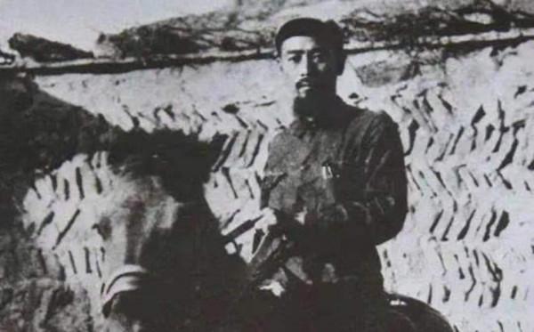 鍾赤兵:單腿走完長征,賀子珍曾捨命相救,晚年王家烈鞠躬謝罪 鍾赤兵:單腿走完長征,賀子珍曾捨命相救,晚年王家烈鞠躬謝罪