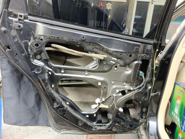 日產天籟升級汽車音響，小改動大提升