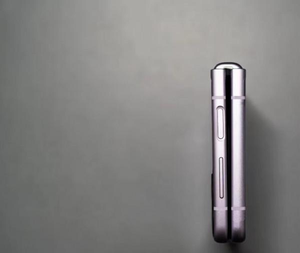 三星Galaxy Z Flip 5G手機 &comma; 帶來多種玩法