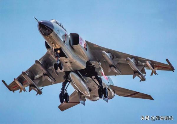 比購買蘇-35爭議更大,效能飽受質疑的殲-11B,為何生產300多架? 比購買蘇-35爭議更大,效能飽受質疑的殲-11B,為何生產300多架?