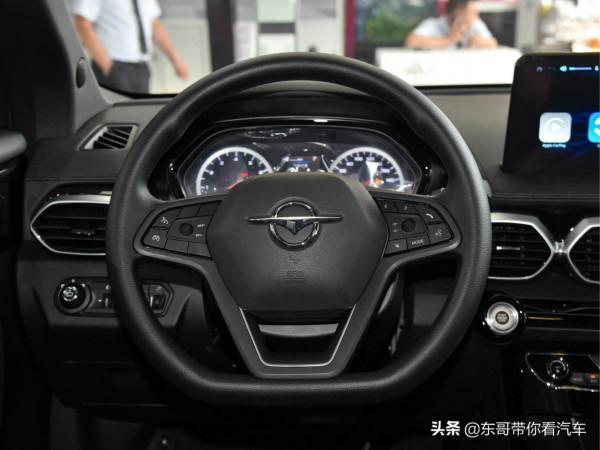 高品質低價格，實惠大空間的高配置SUV，實拍海馬8S