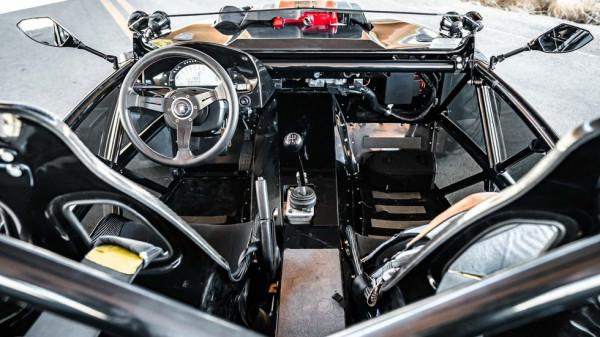 公路卡丁車534匹V8發動機 留用馬自達MX-5底盤部件 公路卡丁車534匹V8發動機 留用馬自達MX-5底盤部件