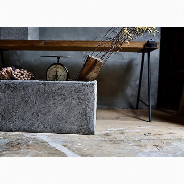 用水泥做 DIY 的材料,製作出來的飾品,可以用到室內裝飾上 用水泥做 DIY 的材料,製作出來的飾品,可以用到室內裝飾上