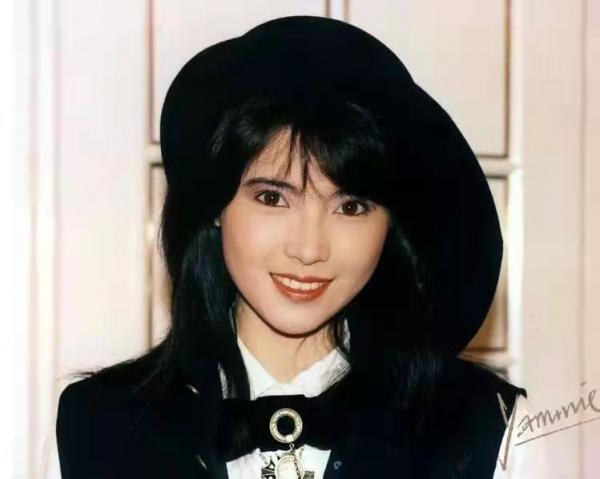 藍潔瑛，中年發瘋，55歲悽慘離世，她的故事遠比你想得更殘忍