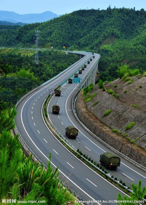 特別漂亮的路風景分享