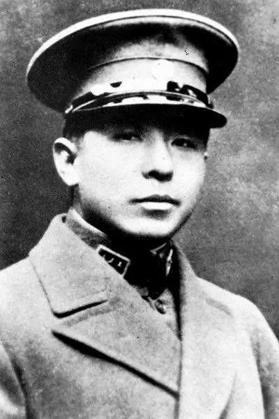 特工之王李克農有多厲害？完虐毛人鳳，周恩來：功勞比一個軍還大