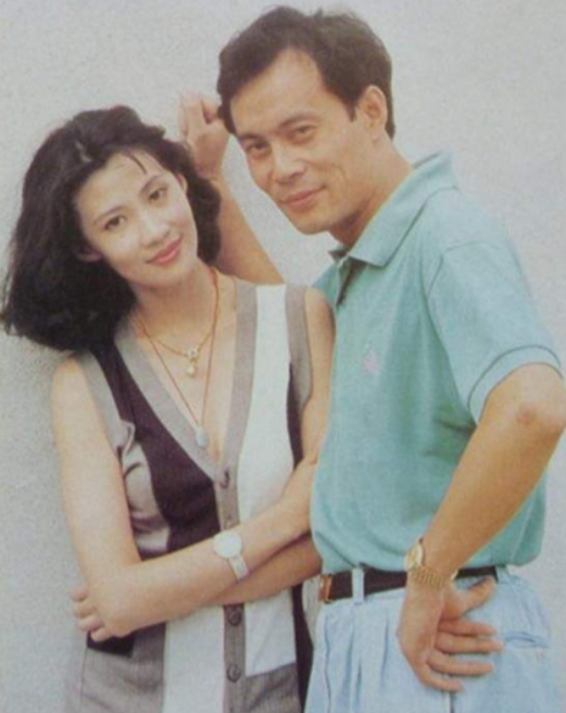 這8對幸福美滿的夫妻，有人恩愛32年，有人36歲生二胎，你知道嗎