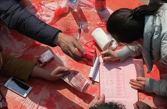 農村這些亂象愈演愈烈，從&OpenCurlyDoubleQuote;習俗&rdquo;到&OpenCurlyDoubleQuote;低俗&rdquo;，農民：誰來管管？