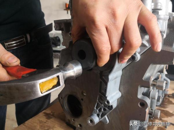 將近十年的奧迪A6L2.0T徹底擺脫燒機油，老驥伏櫪志在千里