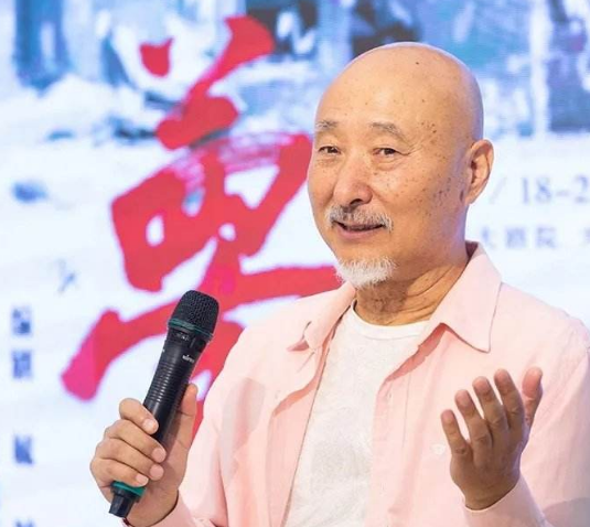 小品之王陳佩斯：狀告央視獲賠33萬後遭封殺22年，如今迎來新高度