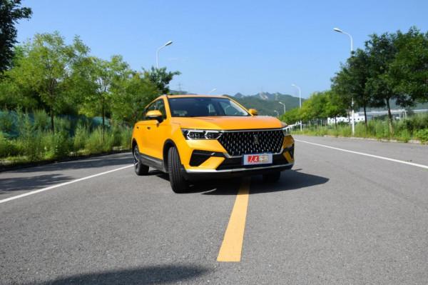 國貨當潮 奔騰T77 PRO開啟中國製造新旅程 國貨當潮 奔騰T77 PRO開啟中國製造新旅程