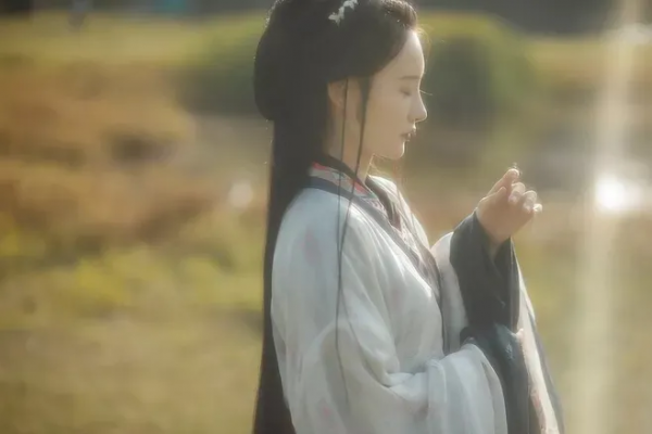 詩詞中的歲月之美，人生之美，讓人沉醉