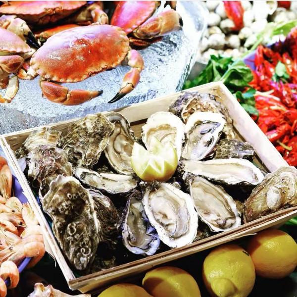 法國當地的自助餐有多豪華?頂級食材“堆成山”,芝士逾100多種 法國當地的自助餐有多豪華?頂級食材“堆成山”,芝士逾100多種