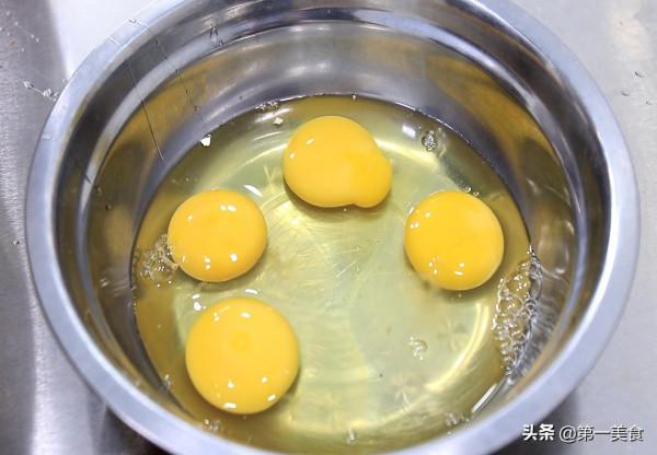 店裡面的炸菜角為啥好吃,原來燙麵是關鍵,皮薄餡多,簡單又美味 店裡面的炸菜角為啥好吃,原來燙麵是關鍵,皮薄餡多,簡單又美味