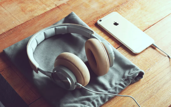 “5G”千萬不要說成“Five G” “5G”千萬不要說成“Five G”