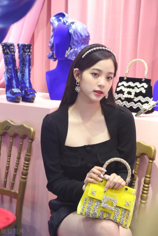 歐陽娜娜高畫質圖片