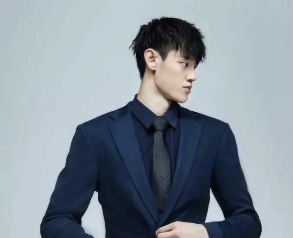 曾凡博首秀表現出色;阿德談兩萬分里程碑;哈登稱要保持侵略性 曾凡博首秀表現出色;阿德談兩萬分里程碑;哈登稱要保持侵略性