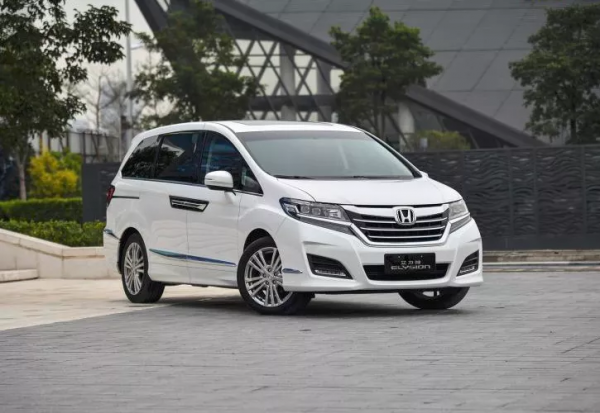 二胎還沒生,三胎就放開,多孩家庭還是MPV? 二胎還沒生,三胎就放開,多孩家庭還是MPV?