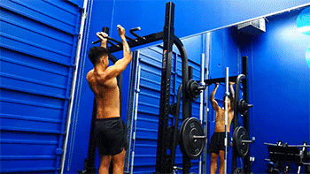 4步帶你從0開始、最快速地拉起第1個「引體向上」