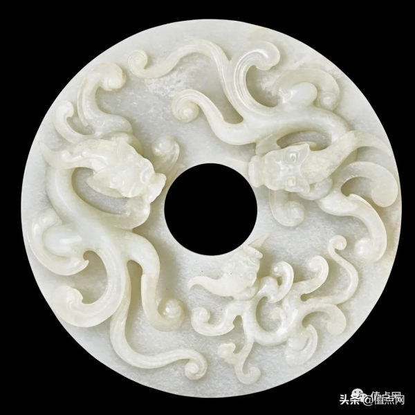 香港富商何柱國拍賣玉器收藏 | HK$6,000萬乾隆如意領銜蘇富比秋拍