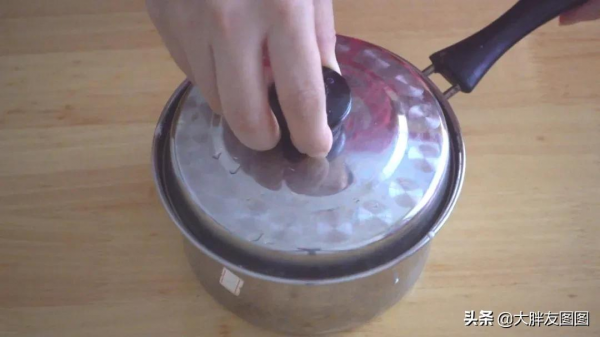 如何自制乳酪,2種材料搞定,太簡單了,再也不用買 如何自制乳酪,2種材料搞定,太簡單了,再也不用買