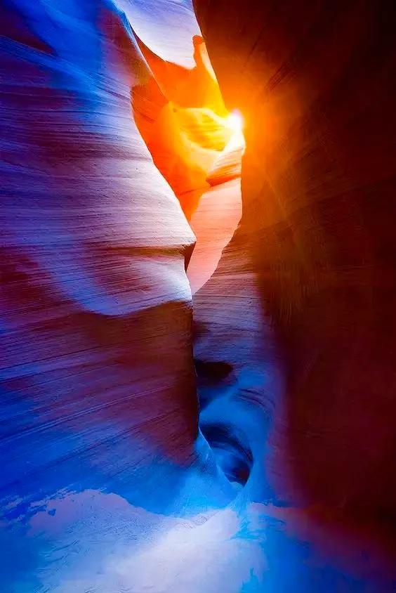 分享：醉美的羚羊峽谷，你見過嗎？大自然的恩賜，奇幻美景