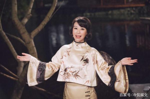 老公比自己大37歲，9登春晚後被稱為民歌天后，你知道她是誰嗎？