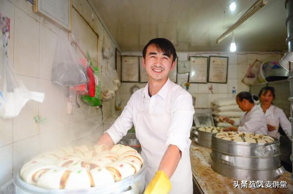 馬斯克創新思維啟示：所有生意都值得利用“第一性原理”重構一遍