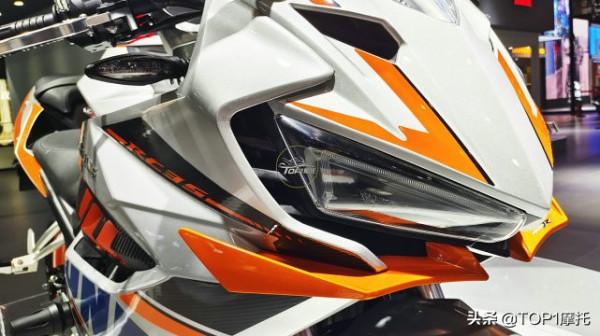 重慶摩博會丨賽科龍高顏值跑車驚豔亮相 RC3S強勢迴歸