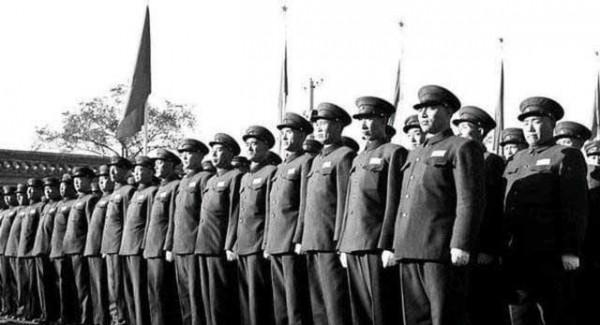 百萬大裁軍，32師幹部最後去向：師長轉業，政委實現平級調動