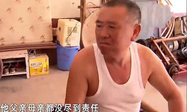 親情：兒子吃百家飯，呼喚母親想要一個家，可母親卻視而不見