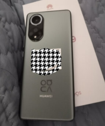 一直都是華為粉，全家都在用華為，這次又入手華為nova9，真的香